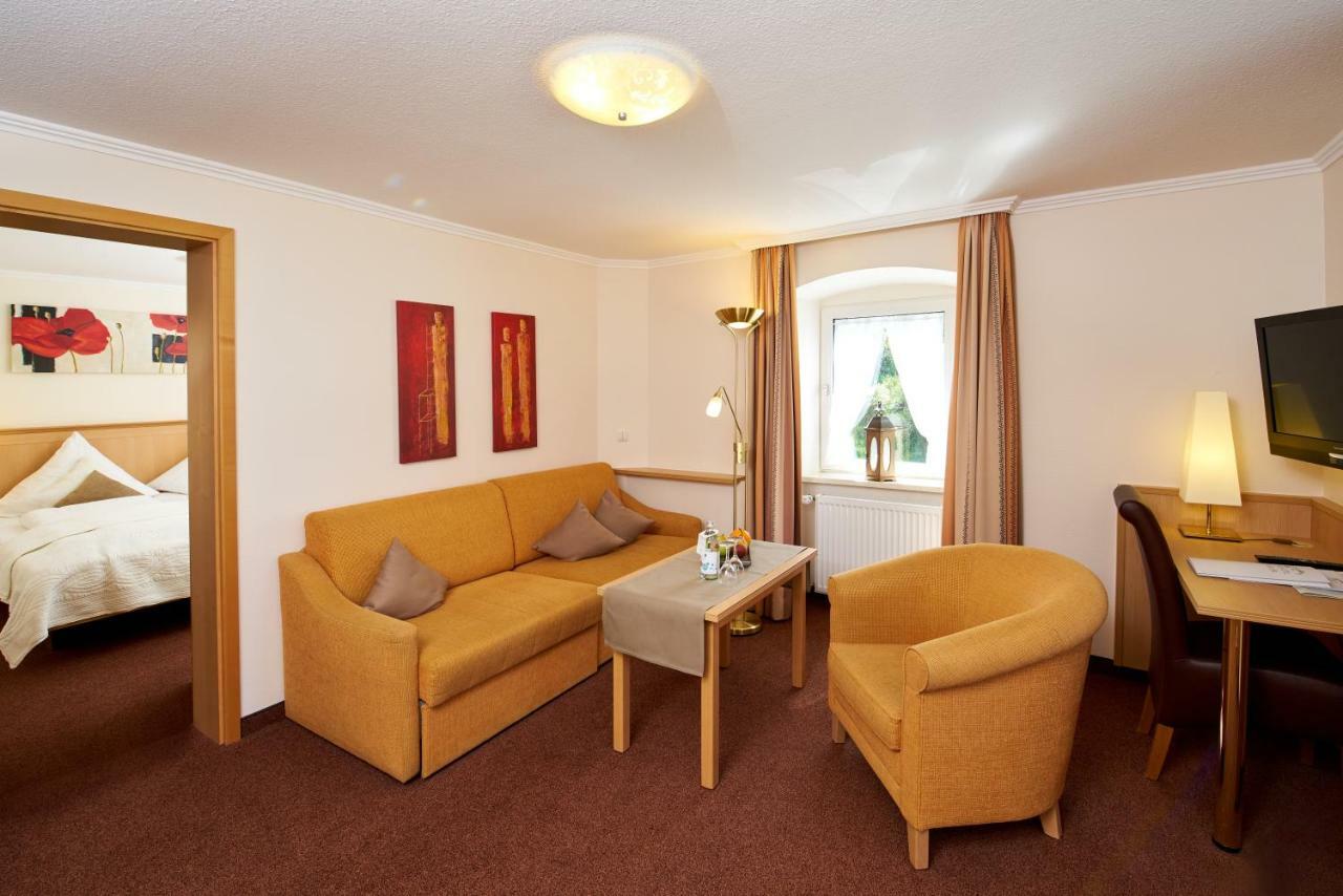 Landhotel Krolik ダウン エクステリア 写真