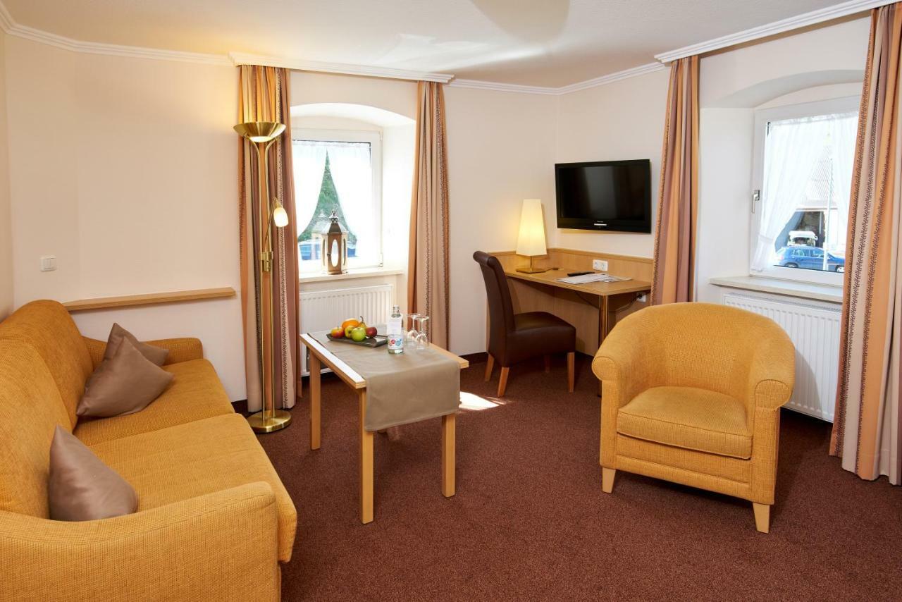 Landhotel Krolik ダウン エクステリア 写真